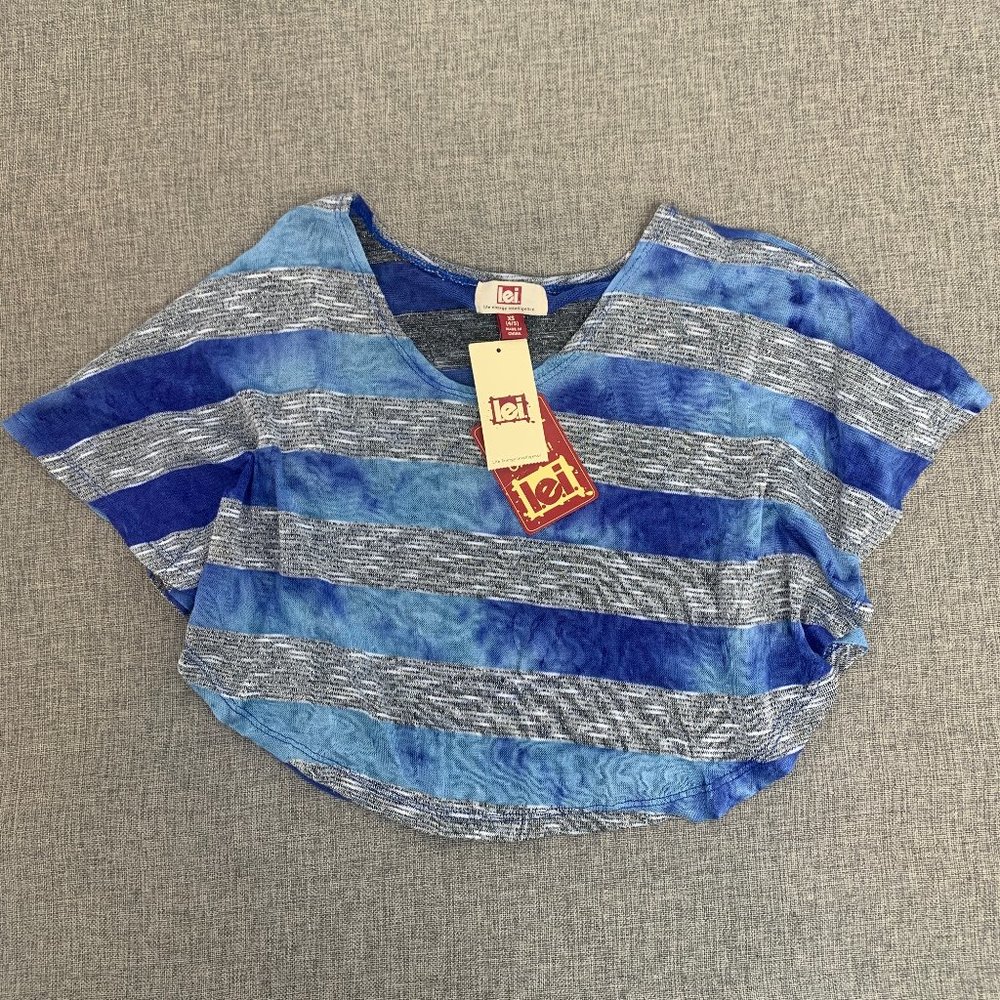 Brand New!! l.e.i. Cute Striped Crop Top Blue Gray Girls XS or Adult XXS‎